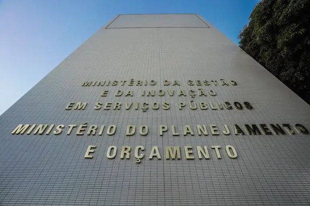 Portaria suplementa mais de R$ 430 milhões para assistência à saúde e reforça avanço do auxílio-saúde para PRFs