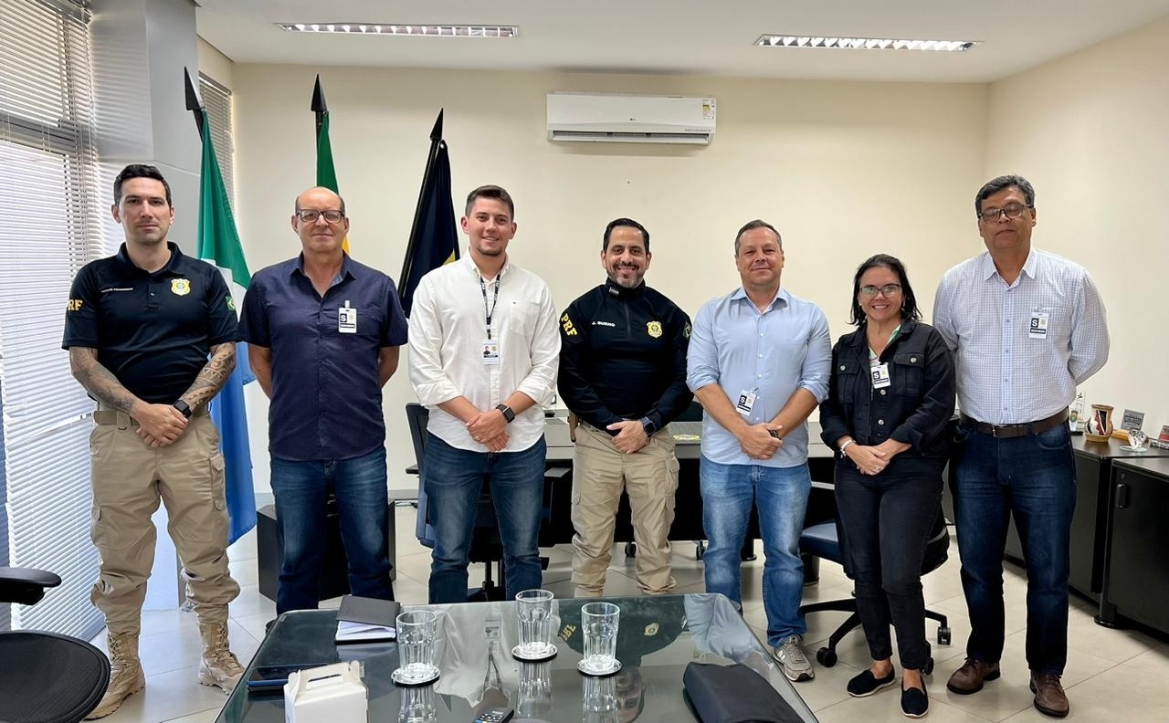 Novo Superintendente Regional da PRF recebe presidente do SINPRF/MS