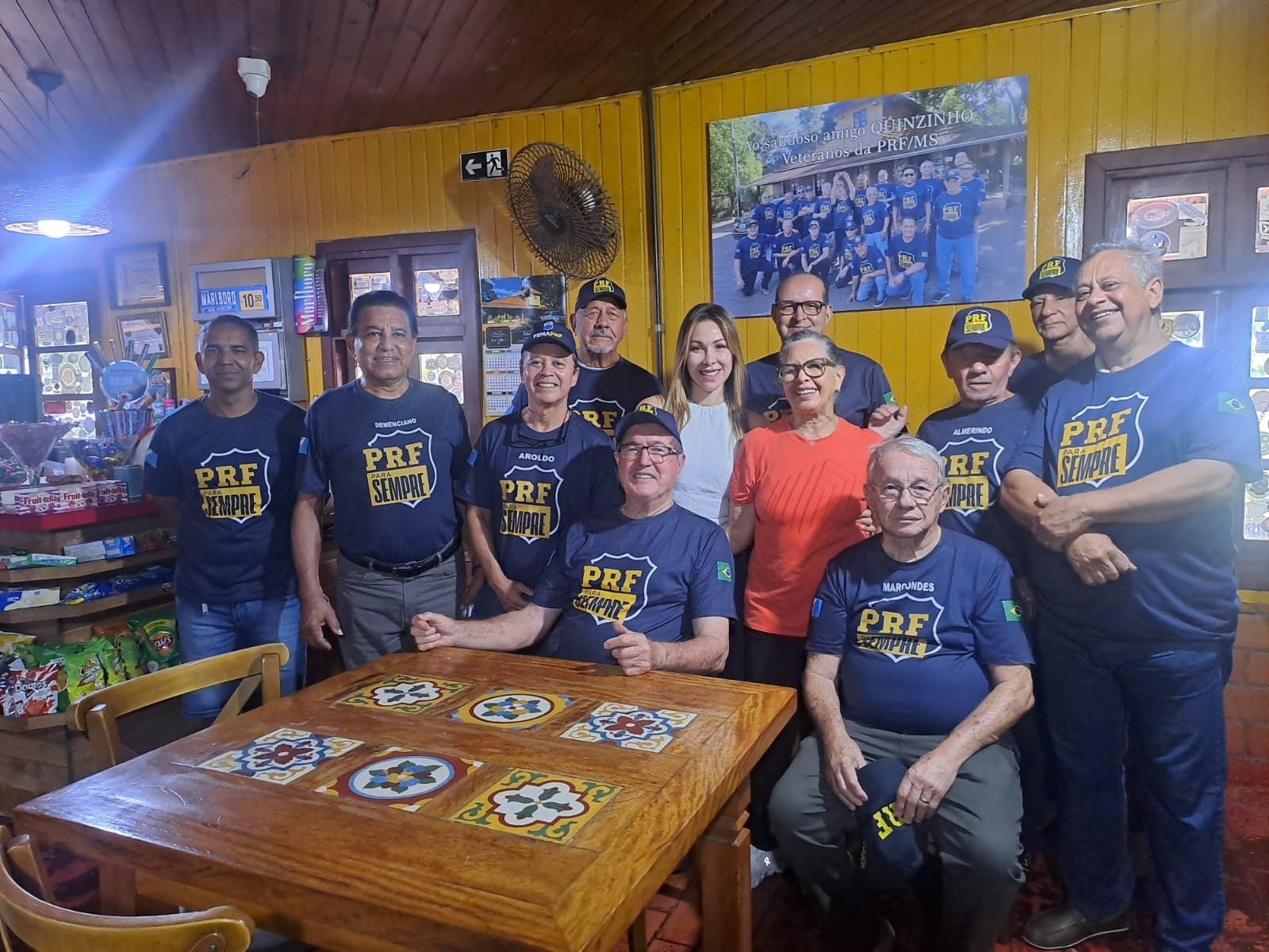 Veteranos da PRF prestam homenagem a “Seu Quinzinho”, pioneiro e amigo da corporação na BR-163