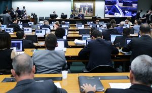PEC da Segurança Pública entra em pauta na CCJ; FenaPRF acompanha votação no Congresso Nacional